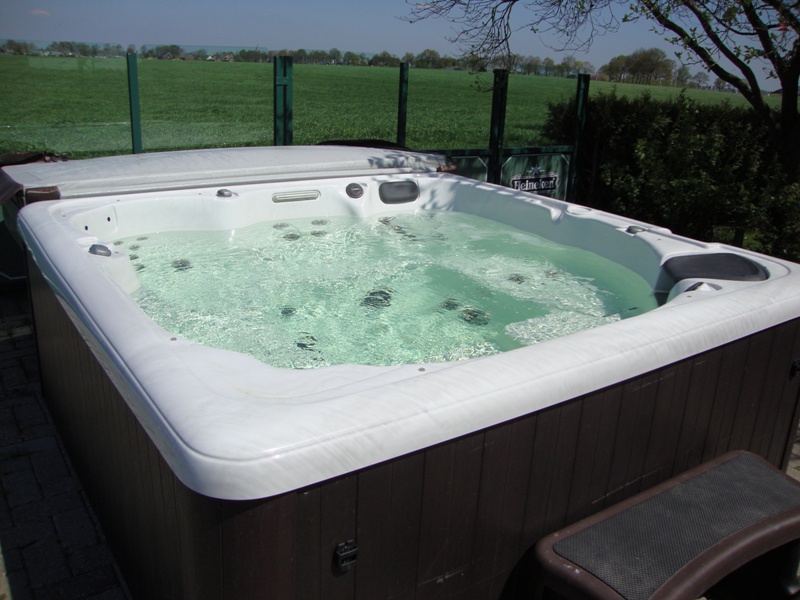 vakantiehuis 16 personen met jacuzzi